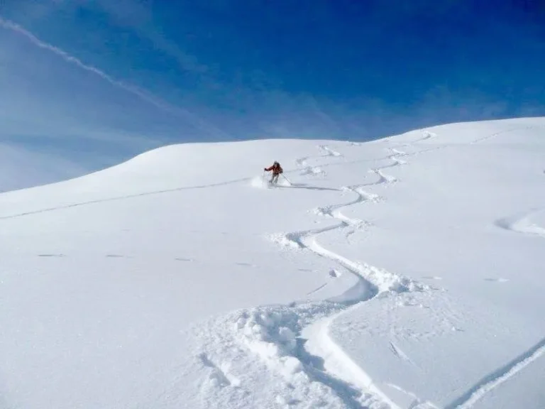 Rouwen is heen en weer geslingerd worden